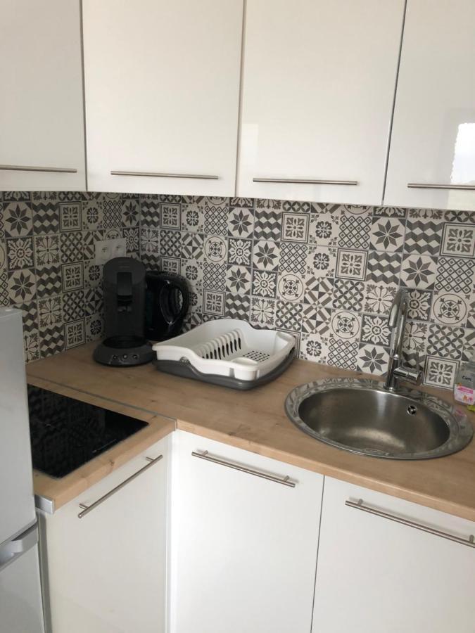 Appartement Avec Spa-Avril A Sept-Camargue 4 Personnes Saint-Laurent-dʼAigouze Exteriér fotografie